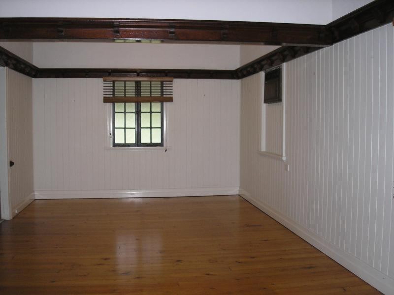 22 French Street, Booval QLD 4304