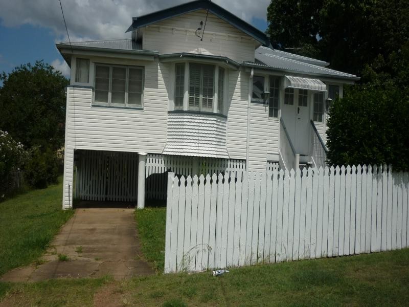 22 French Street, Booval QLD 4304
