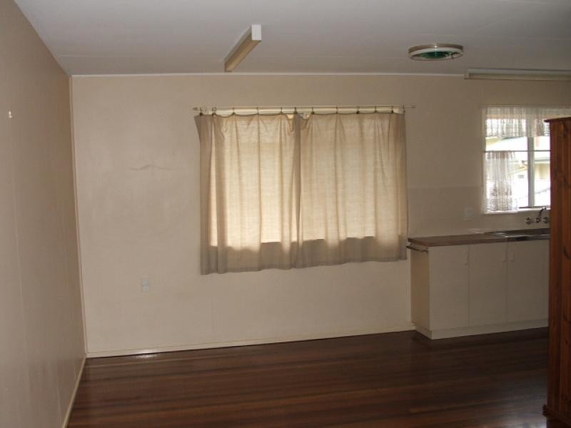 3/9 Green Street, Booval QLD 4304