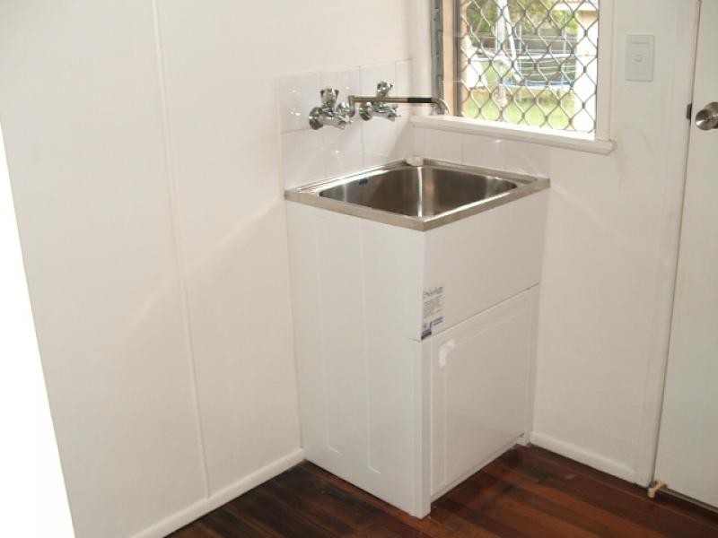 3/9 Green Street, Booval QLD 4304