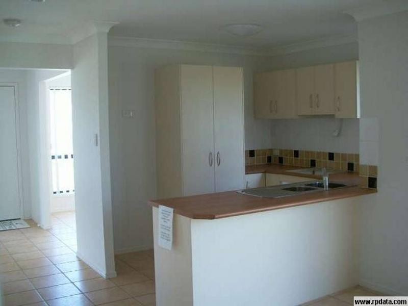 89 Anna Drive, Raceview QLD 4305