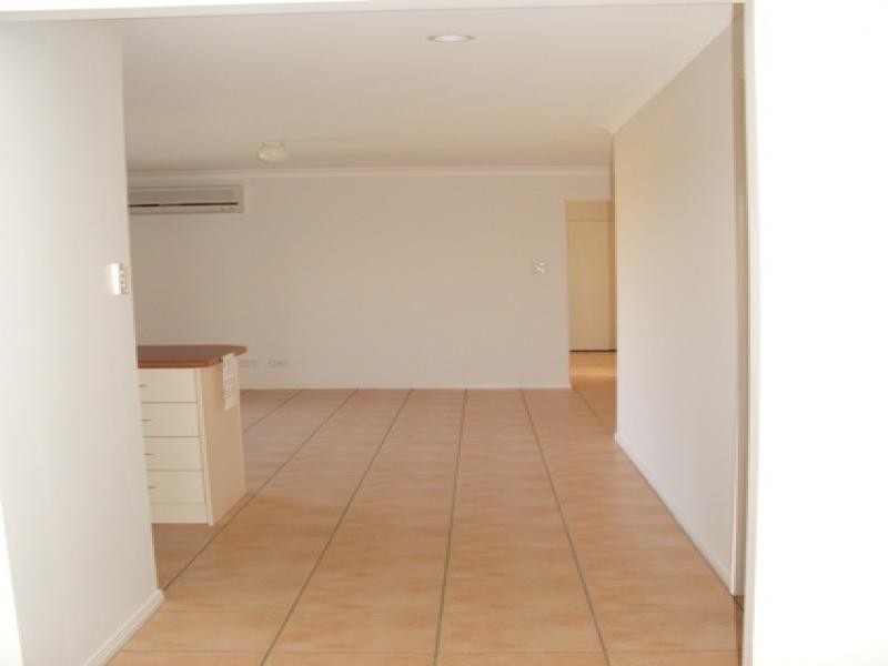 89 Anna Drive, Raceview QLD 4305