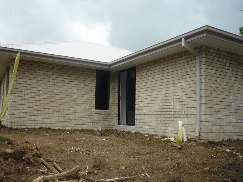 17B Reddy Street, One Mile QLD 4305