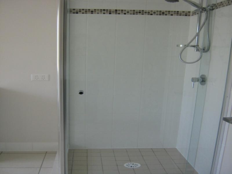 17B Reddy Street, One Mile QLD 4305