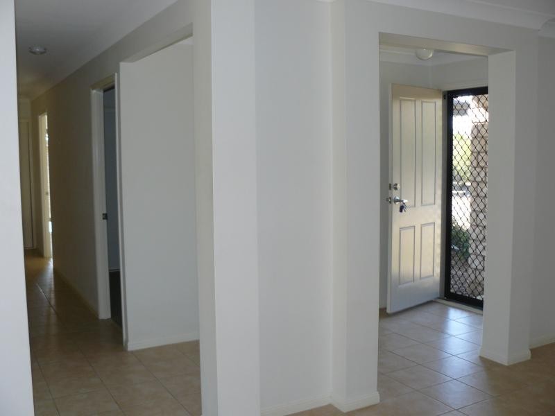 1 Clarke Court, Collingwood Park QLD 4301