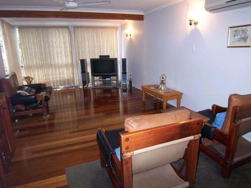 3 Darzee Steet, Brassall QLD 4305