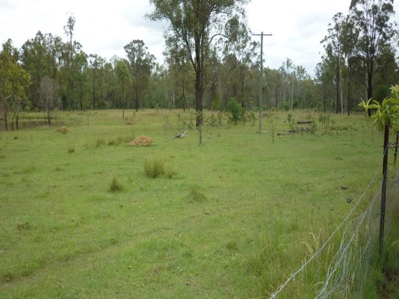 Livingstone Lane, Haigslea QLD 4306