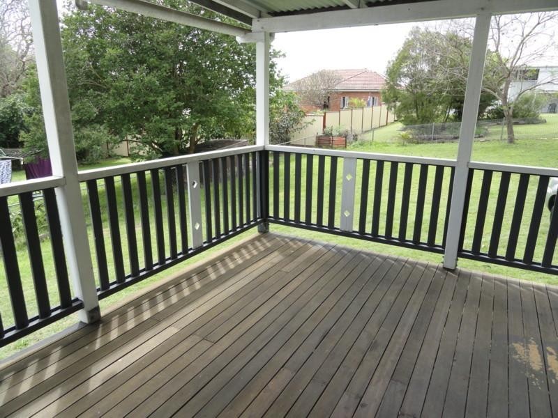 22 French Street, Booval QLD 4304