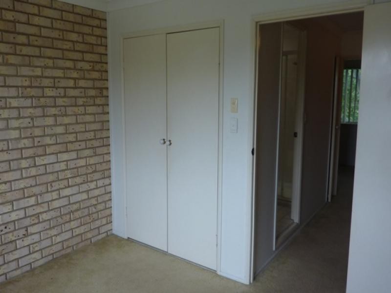 8/16 Lindsay Street, Bundamba QLD 4304