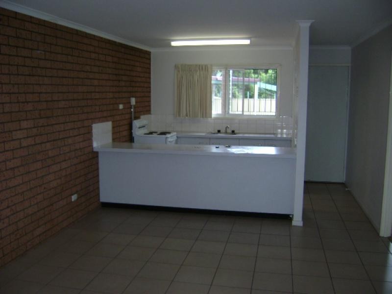 2/53 Brisbane Road, Redbank QLD 4301