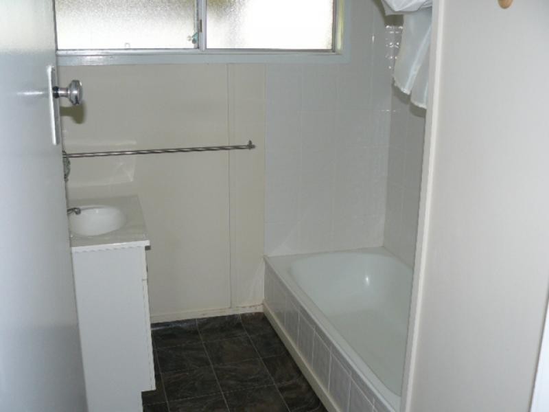 12 Jardine Street, Leichhardt QLD 4305