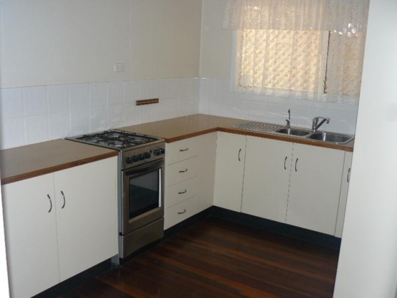 12 Jardine Street, Leichhardt QLD 4305