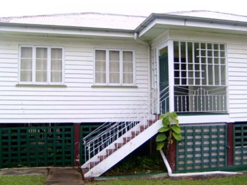 63 Thorn Street, Ipswich QLD 4305