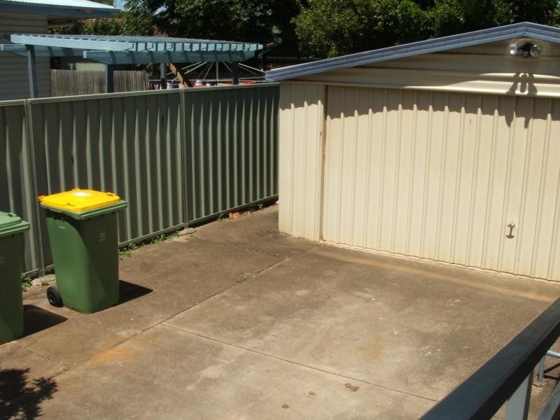 26 Bass Street, Leichhardt QLD 4305