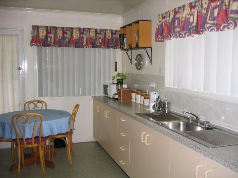 26 Bass Street, Leichhardt QLD 4305