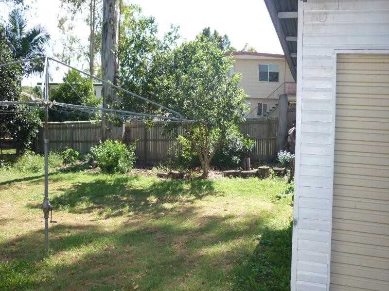 42 Stephenson Street, Sadliers Crossing QLD 4305