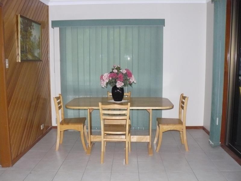 9 Box Street, Yamanto QLD 4305