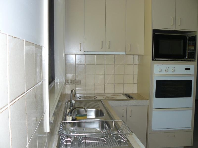 9 Box Street, Yamanto QLD 4305