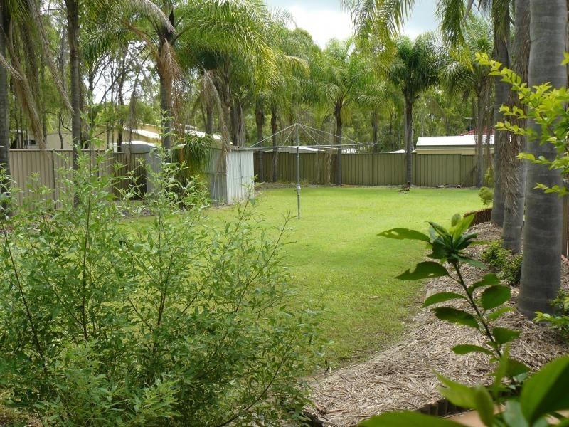 9 Box Street, Yamanto QLD 4305