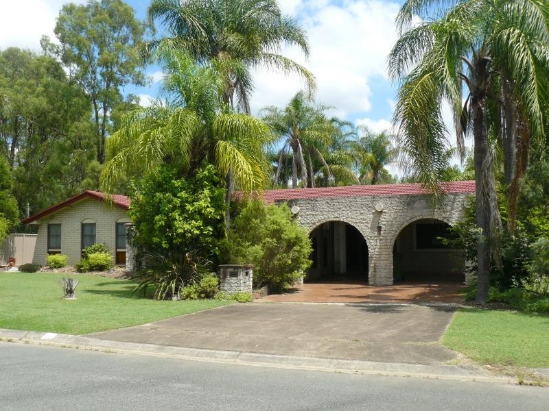 9 Box Street, Yamanto QLD 4305