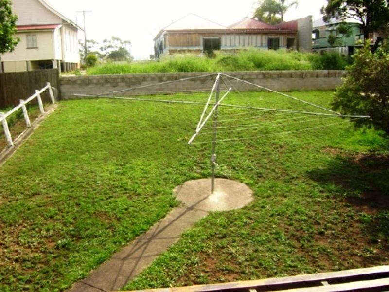 11 Whittaker Street, North Ipswich QLD 4305