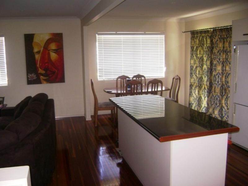 11 Whittaker Street, North Ipswich QLD 4305