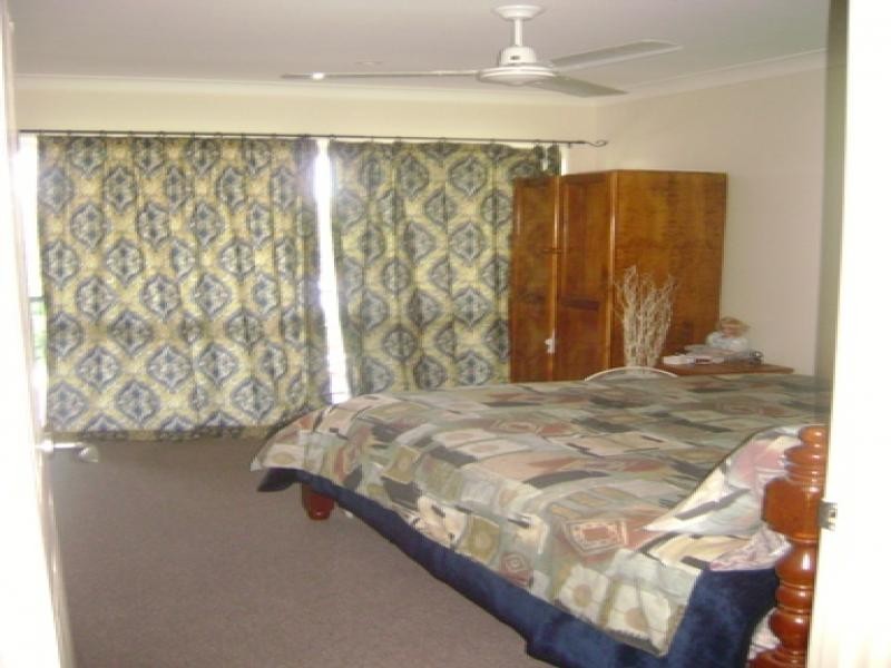 11 Whittaker Street, North Ipswich QLD 4305