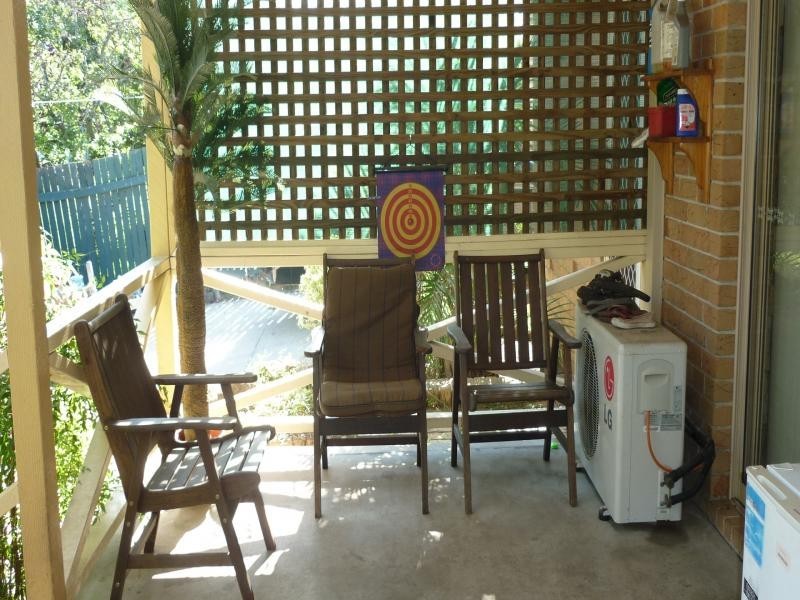 6 Short Street, Walloon QLD 4306