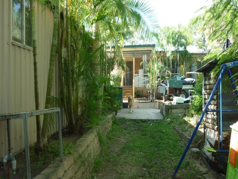 6 Short Street, Walloon QLD 4306
