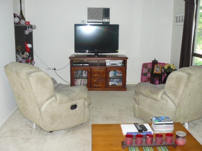 23 Pine Street, Flinders View QLD 4305