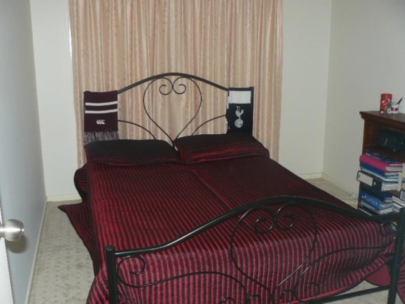 23 Pine Street, Flinders View QLD 4305