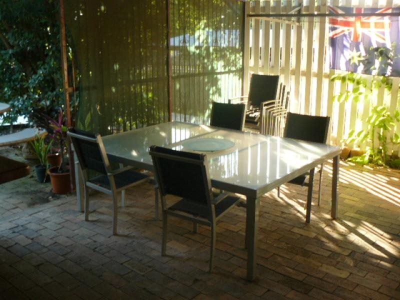 23 Pine Street, Flinders View QLD 4305