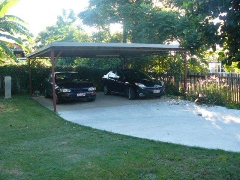 23 Pine Street, Flinders View QLD 4305