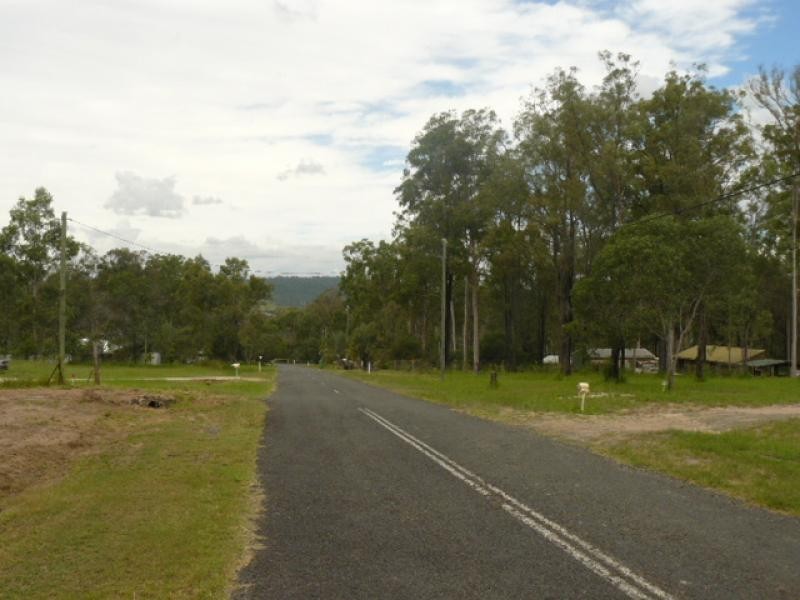 1A Richwood Court, Kensington Grove QLD 4341
