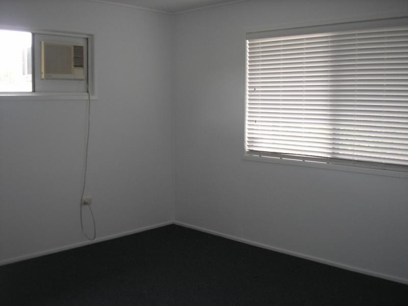 85 Vogel Rd, Brassall QLD 4305