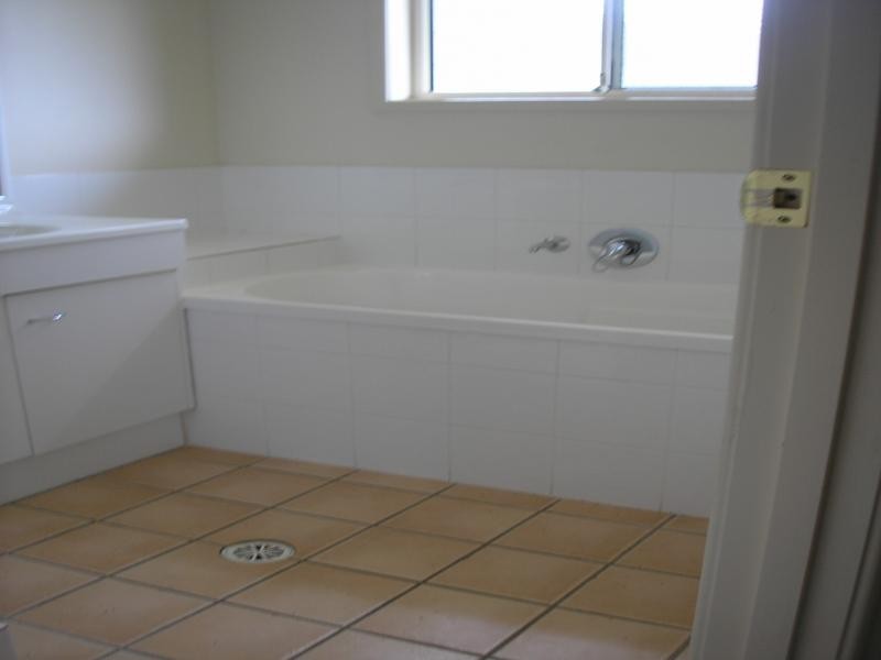 22 Palma Rosa Drive, Wulkuraka QLD 4305