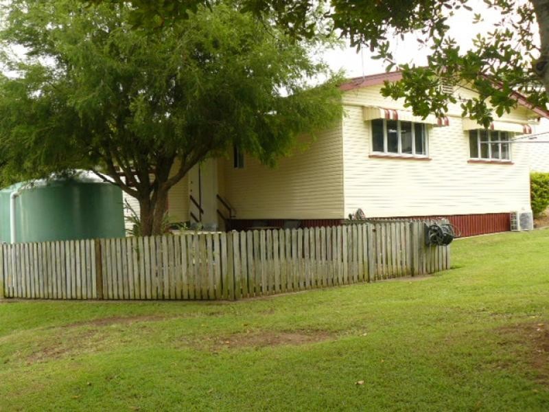 62 Alice Street, Silkstone QLD 4304