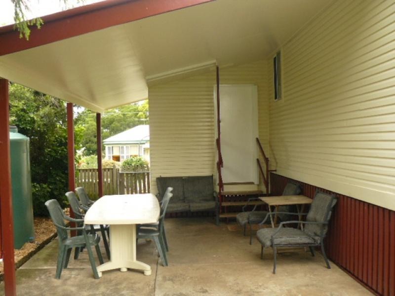 62 Alice Street, Silkstone QLD 4304