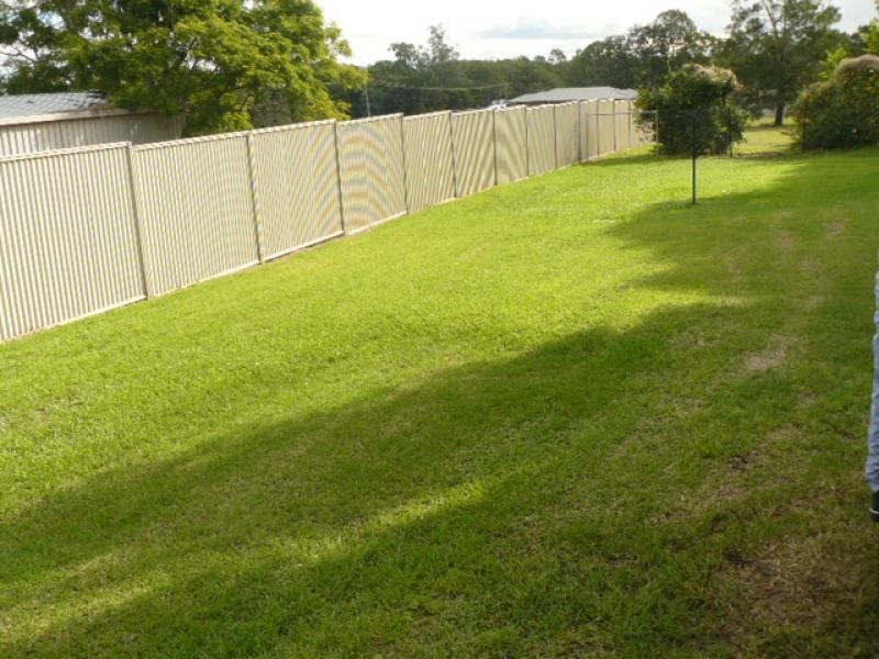 32 Andrew Sreet, Bundamba QLD 4304