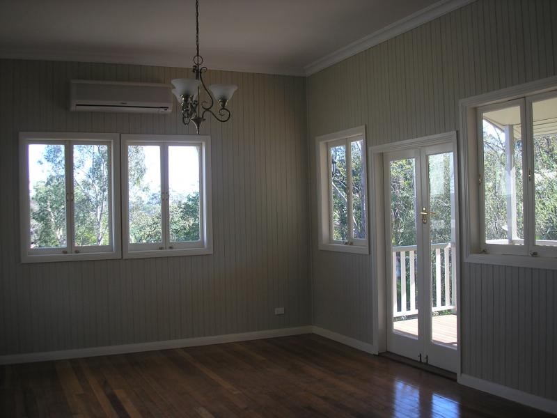 2/74 Braeside Road, Bundamba QLD 4304