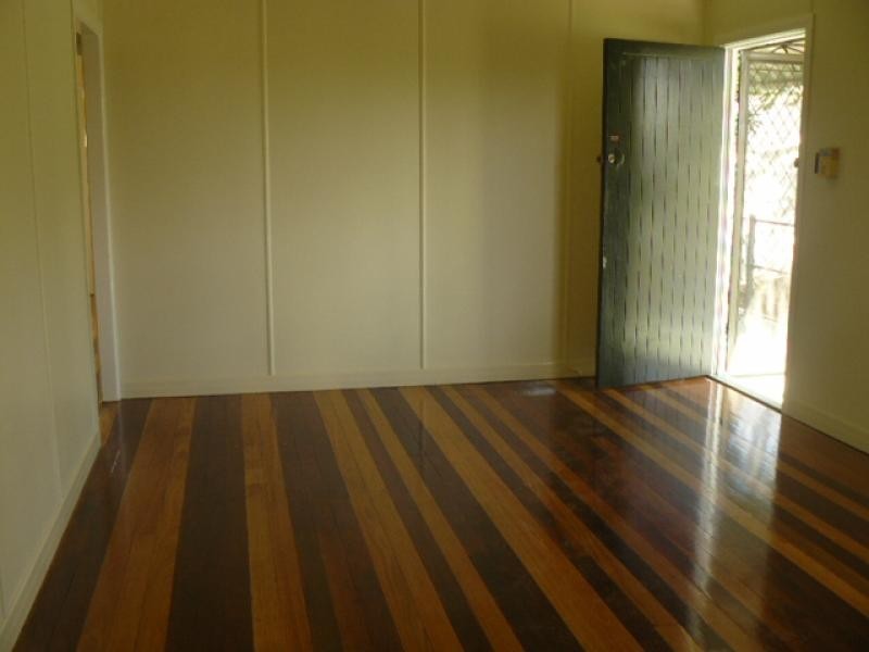 4 Harold Street, Bundamba QLD 4304