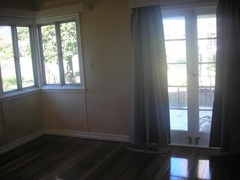 39 Vineyard Street, One Mile QLD 4305