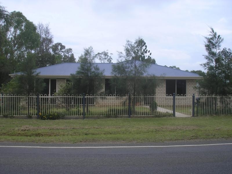 37 Fassifern Street, Peak Crossing QLD 4306