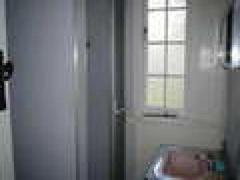 29 Brisbane Road, Newtown QLD 4305