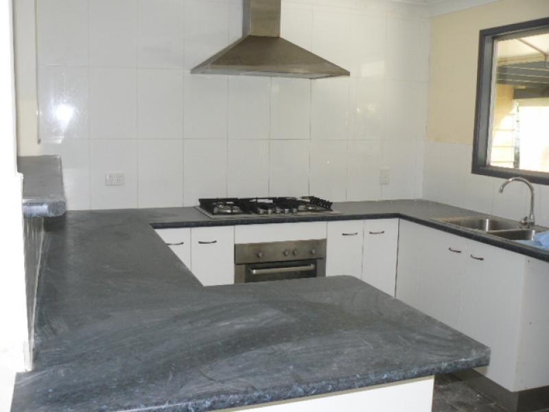 11 Heffernan Street, North Ipswich QLD 4305