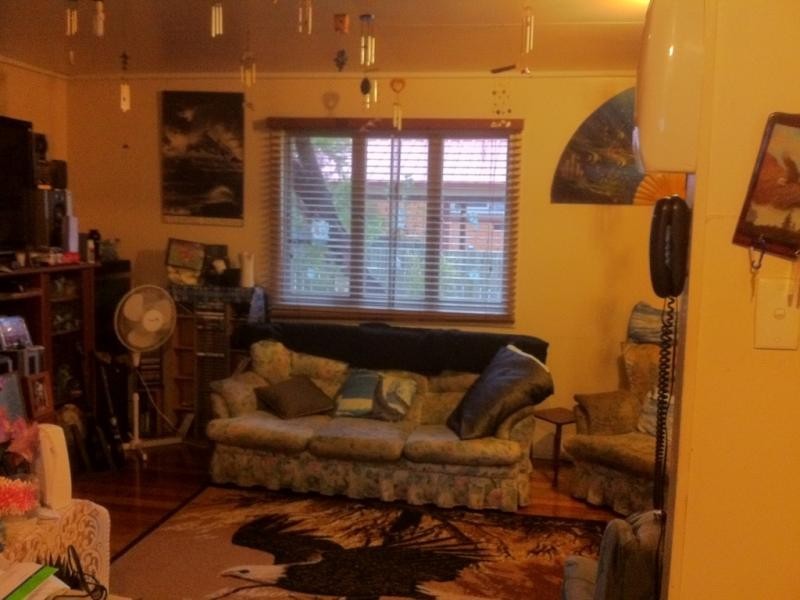 20 Gibbs Street, Riverview QLD 4303