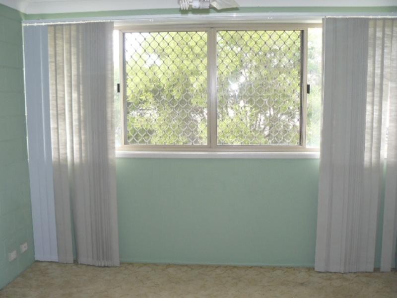 4/61 South Station Road, Booval QLD 4304