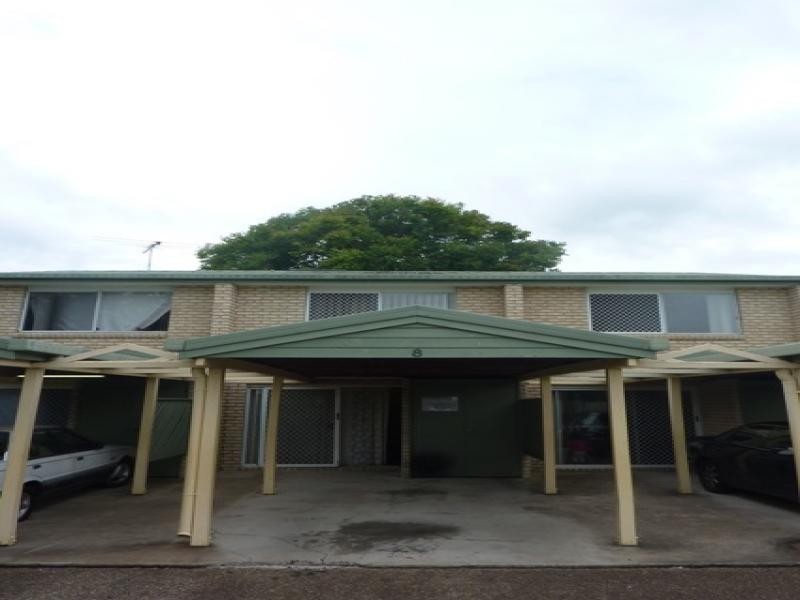 8/16 Lindsay Street, Bundamba QLD 4304