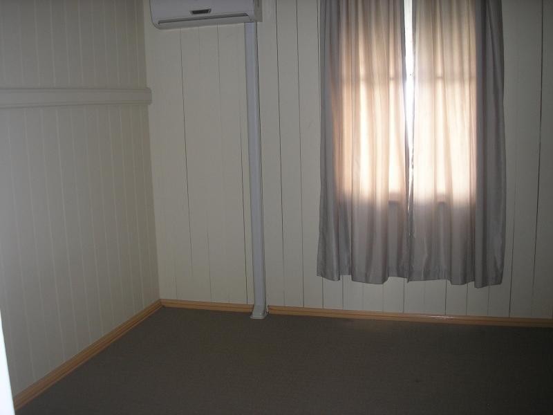 5 Lawrence Street, North Ipswich QLD 4305