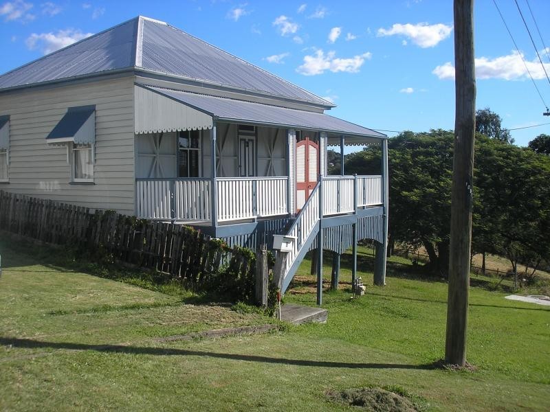 5 Lawrence Street, North Ipswich QLD 4305